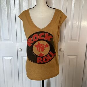 Next Level - Gold Sleeveless “Rock N Roll” Tank Top — XXL